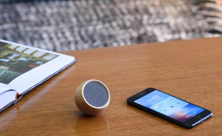 The Tumbler Selfie Bluetooth Speaker