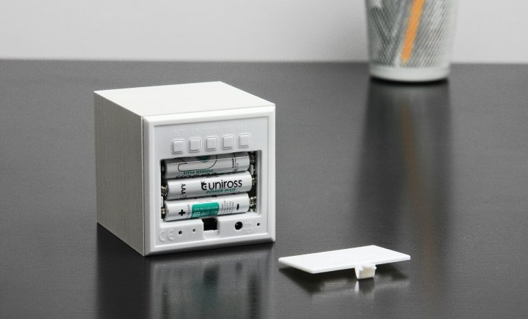 Cube Click Clock