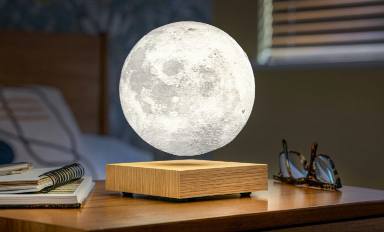 Smart Moon Lamp